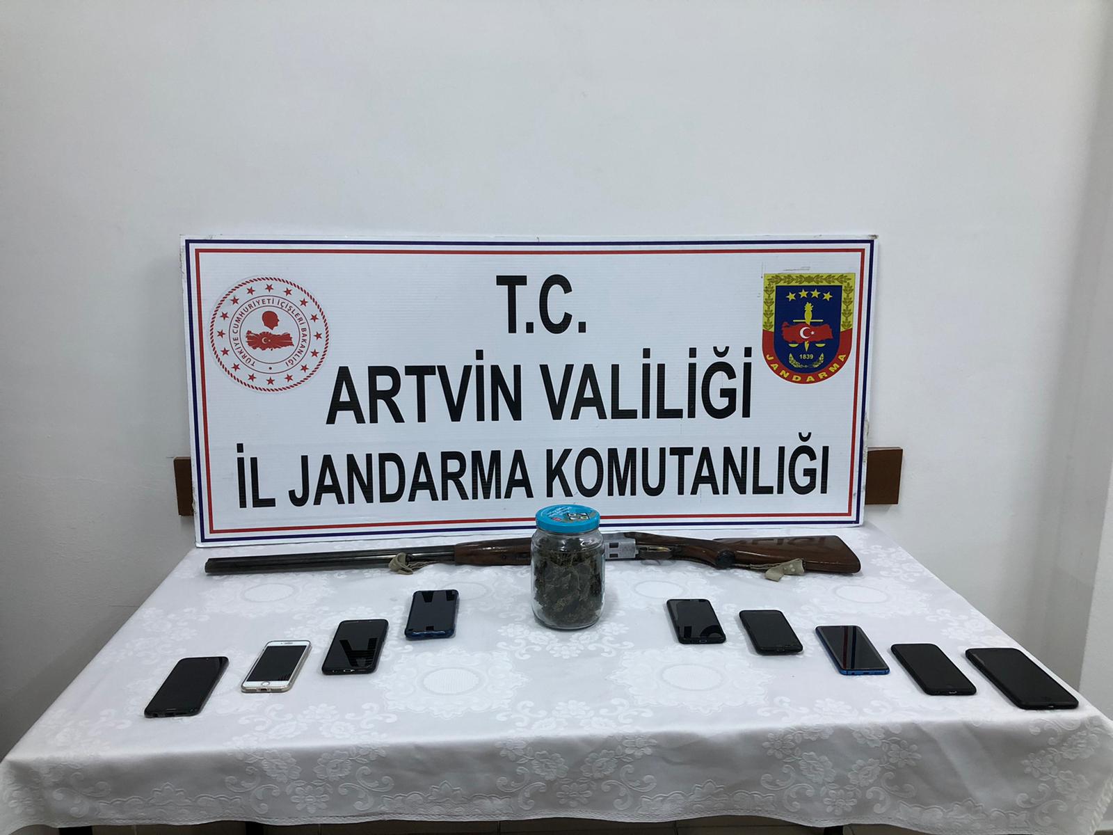 Artvin’de uyuşturucu operasyonu: 7 kişi tutuklandı