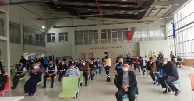 Artvin Esnafına Yeni Süreçte Covid-19 Semineri