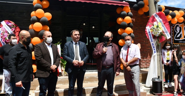 212 CAFE BİSTRO Artvin Halkının Hizmetinde