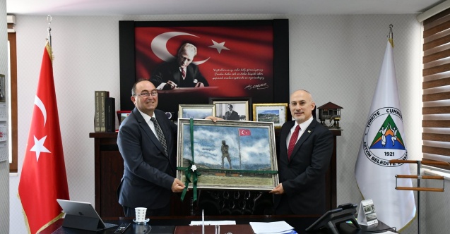 Gürcistan'ın Trabzon Başkonsolosu Japaridze'den Başkan Elçin'e ziyaret
