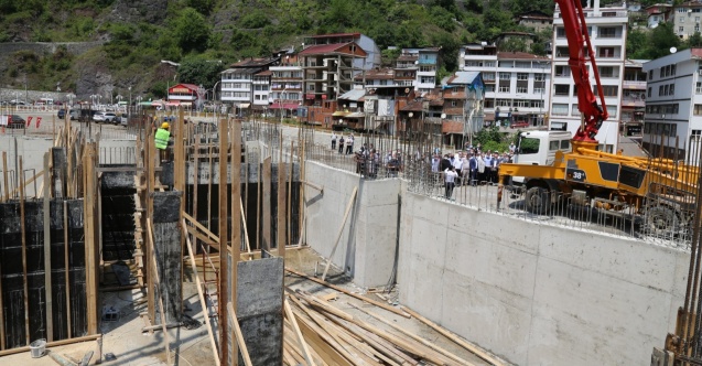 Murgul Kaymakamlığı Hizmet Binasının Temeli Düzenlenen Törenle Atıldı