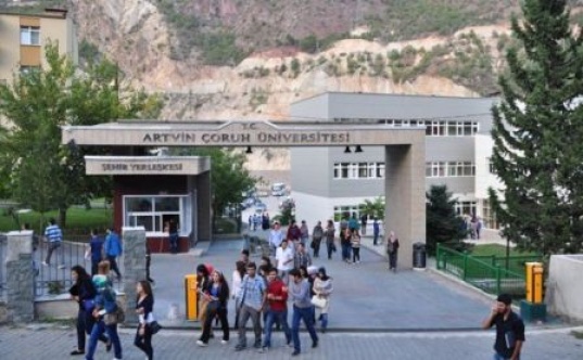 AÇÜ Rekor Kırdı