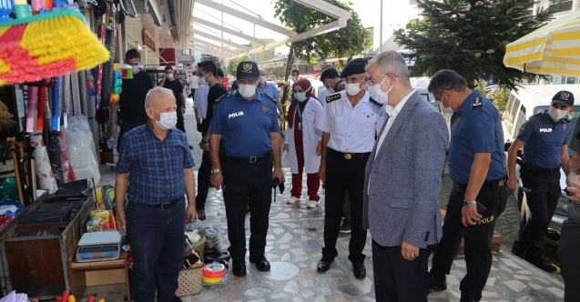 Artvin Valisi Yılmaz Doruk, Arhavi'de Kovid-19 tedbirlerini denetledi