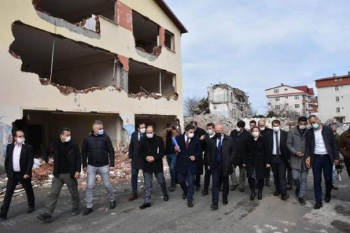 Kemalpaşa'da Okul İnşaatlarında İncelemelerde Bulunuldu