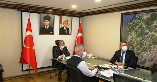 Valimiz Yılmaz Doruk, İçişleri Bakanımız Sayın Süleyman Soylu Başkanlığında 81 İl Valimiz ile eş zamanlı olarak gerçekleştirilen video konferans toplantısına katıldı.