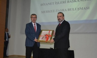 DOÇ. DR. FATİH KURT, “DİYANET ARTIK DİJİTAL MEDYADA!” 