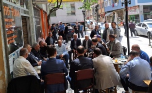 Artvin Valisi Doruk, Borçka’da esnafı ziyaret etti