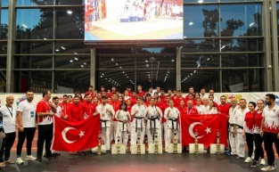 NİSAGÜL BÜYÜK DÜNYA İKİNCİSİ