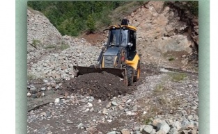 ŞAVŞAT KÖY YOLLARI ULAŞIMA AÇILDI