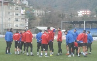 ATMACA AVA UÇTU
