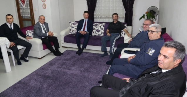 Arhavi İlçe protokolünden Gazi Bayram Ali Demir'e Anlamlı Ziyaret