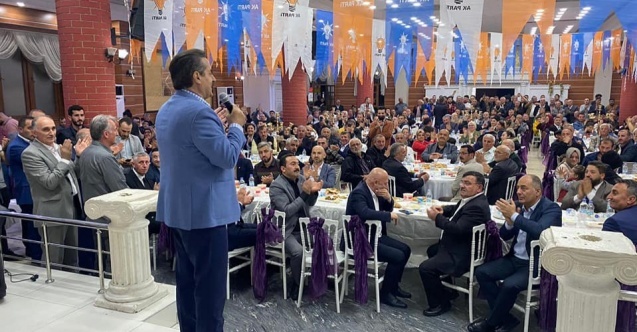 Hopa Vekillerine Kucak Açtı