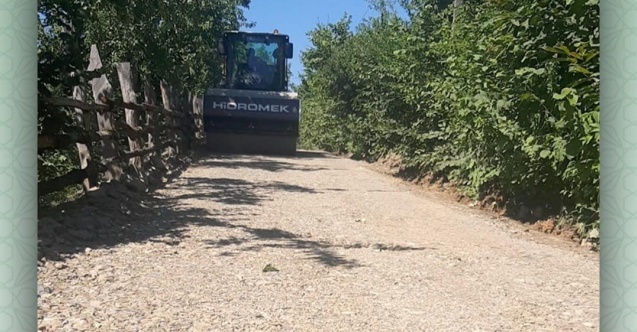 KORUCULAR KÖYÜNDE YOL SERGİ ÇALIŞMALARI BAŞLADI